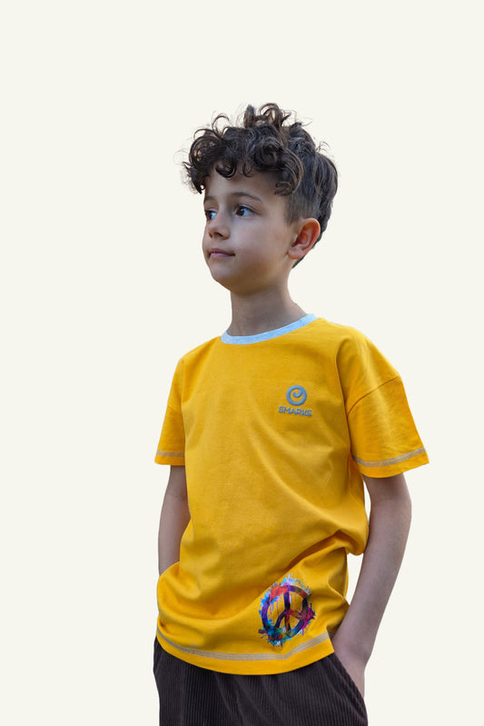 Shiny Orange Shirt mit Graffiti Peace Logo
